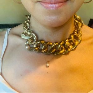 Vintage chunky gold necklace